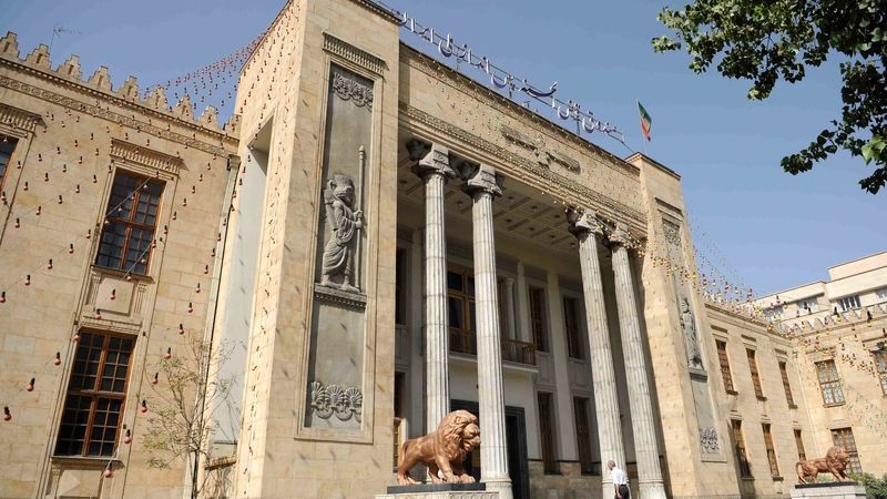 معماری هخامنشی در اولین بانک ملی